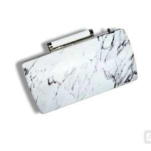 Sondra Robert's Marble Clutch nwot  No chain